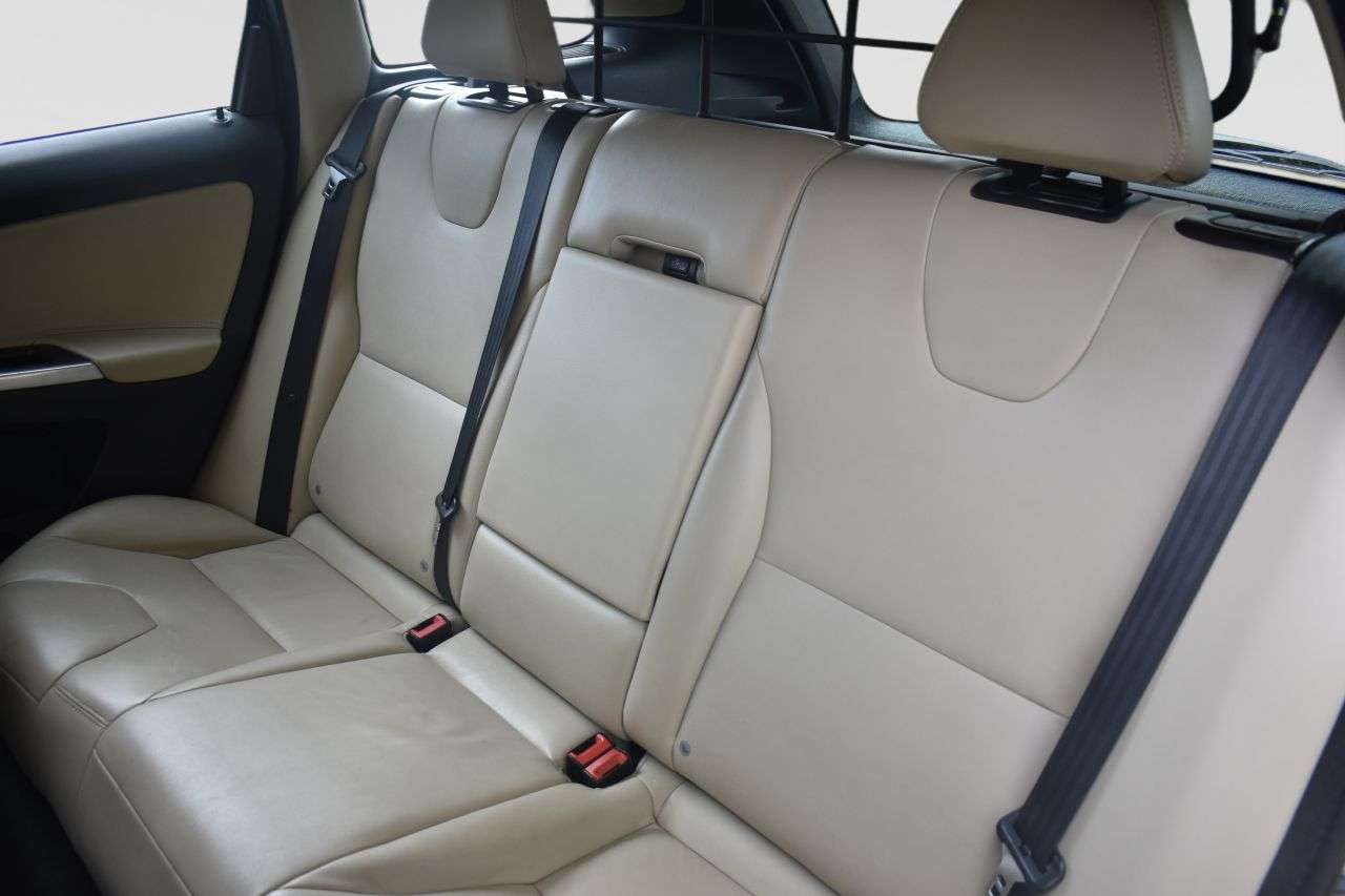 2015 VOLVO XC60 2015 VOLVO XC60