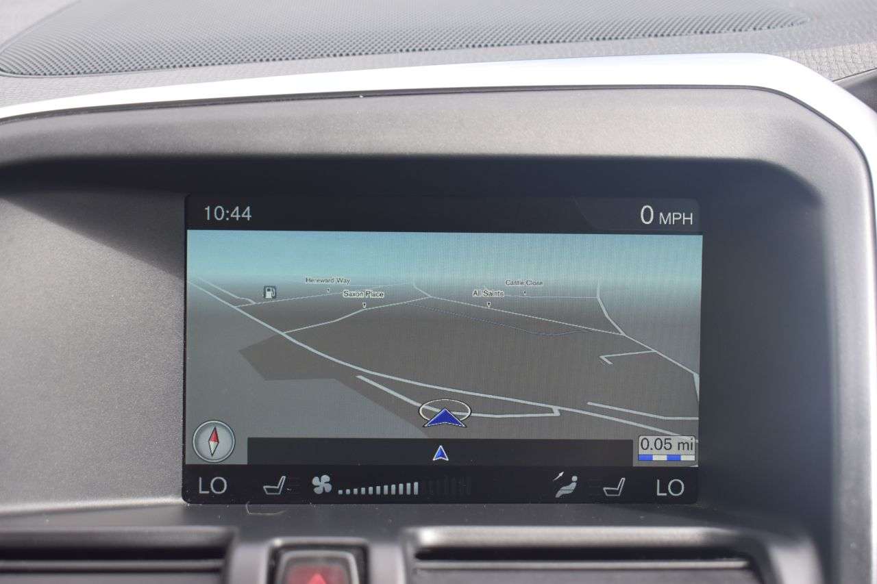 2015 VOLVO XC60 2015 VOLVO XC60