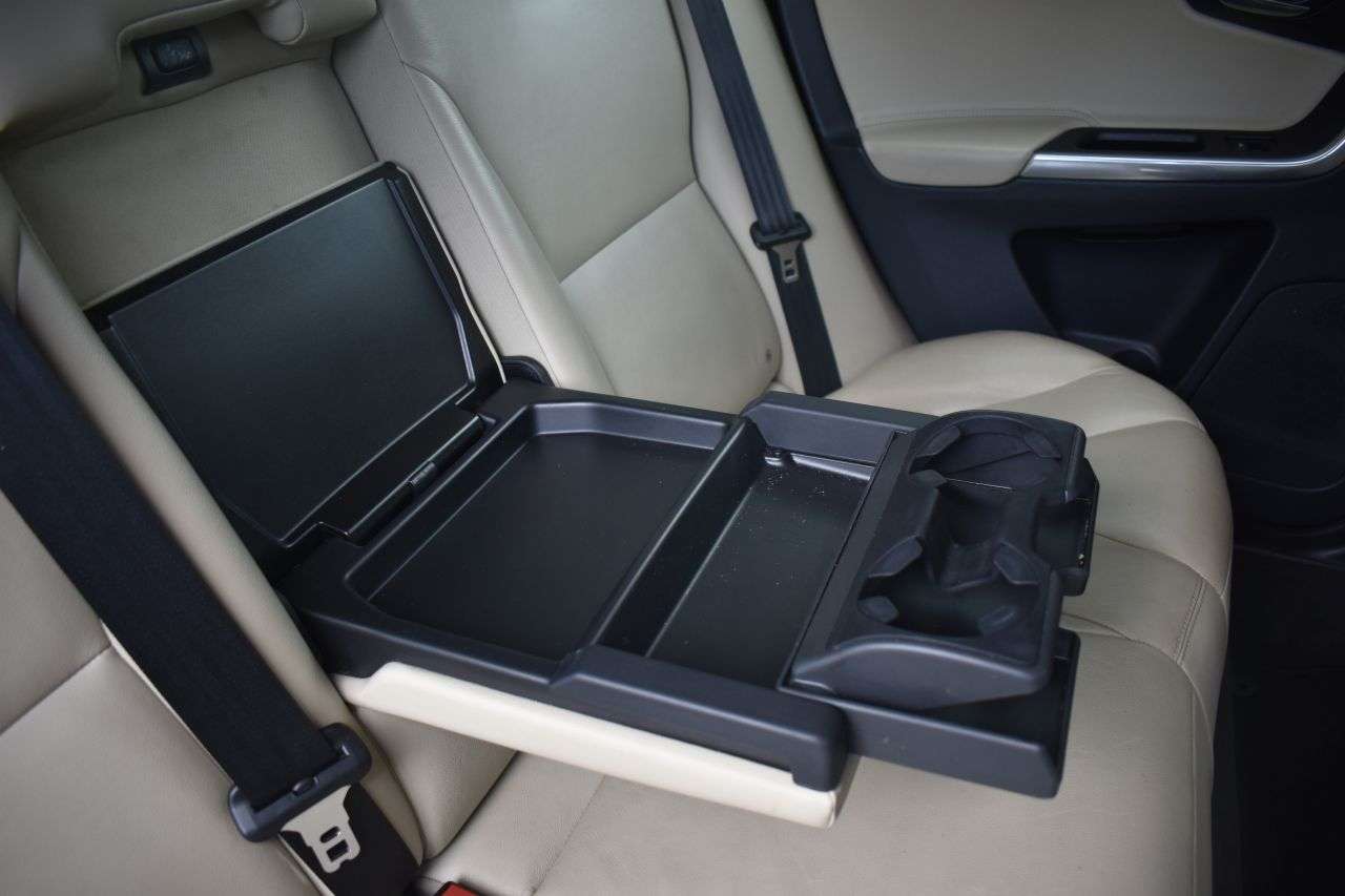 2015 VOLVO XC60 2015 VOLVO XC60