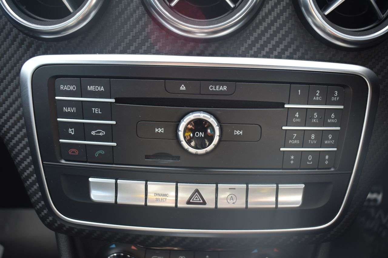 2018 MERCEDES-BENZ A CLASS 2018 MERCEDES-BENZ A CLASS