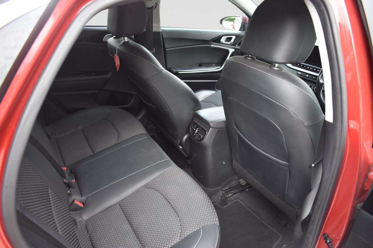 2019 KIA XCEED 2019 KIA XCEED