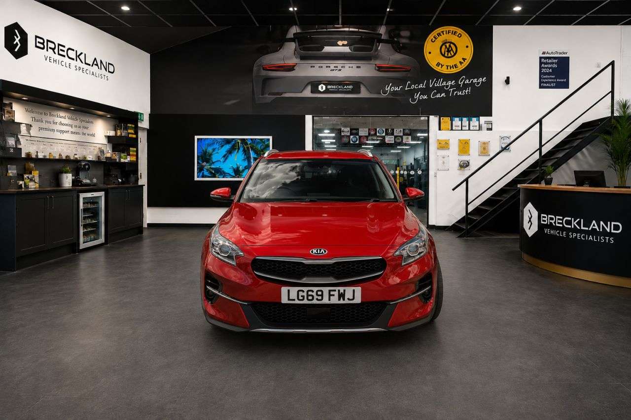 A 2019 KIA XCEED 1.6 CRDi 3 SUV 5dr Diesel Manual Euro 6 (s/s) (134 bhp) ***128 AA CHECK*** A 2019 KIA XCEED 1.6 CRDi 3 SUV 5dr Diesel Manual Euro 6 (s/s) (134 bhp) ***128 AA CHECK***
