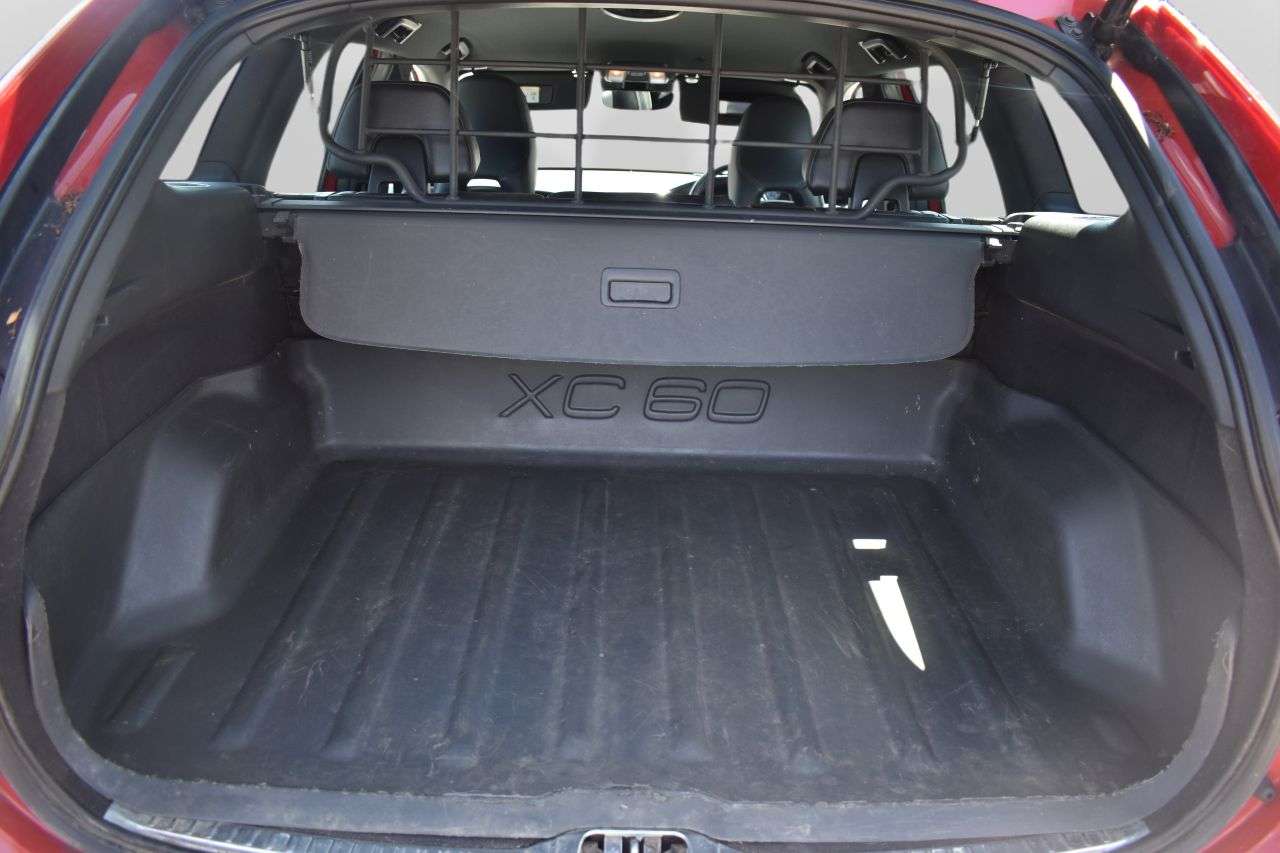 2016 VOLVO XC60 2016 VOLVO XC60