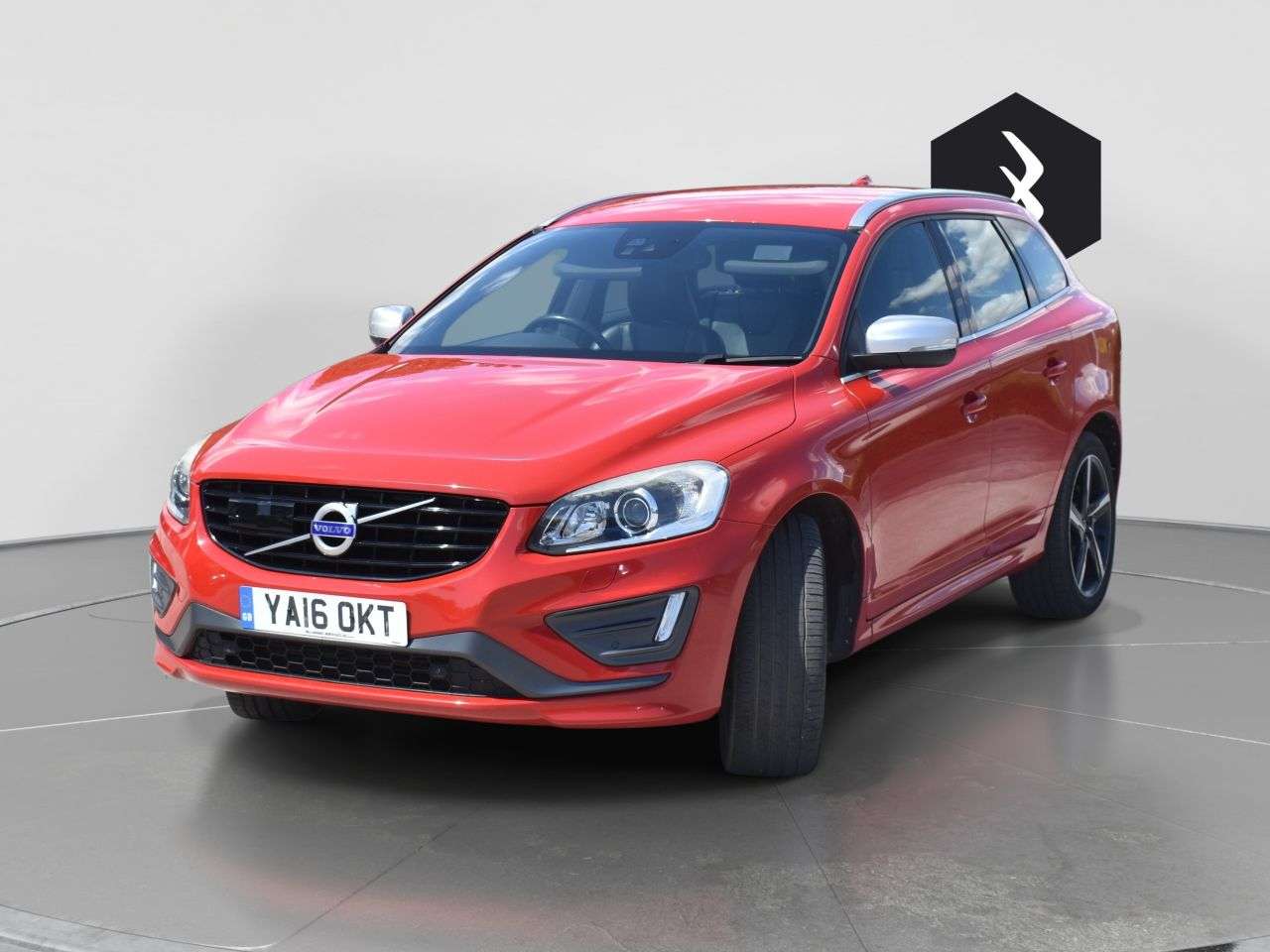 A 2016 VOLVO XC60 2.4 D5 R-Design Lux Nav SUV 5dr Diesel Auto AWD Euro 6 (s/s) (220 ps) ***12 A 2016 VOLVO XC60 2.4 D5 R-Design Lux Nav SUV 5dr Diesel Auto AWD Euro 6 (s/s) (220 ps) ***12