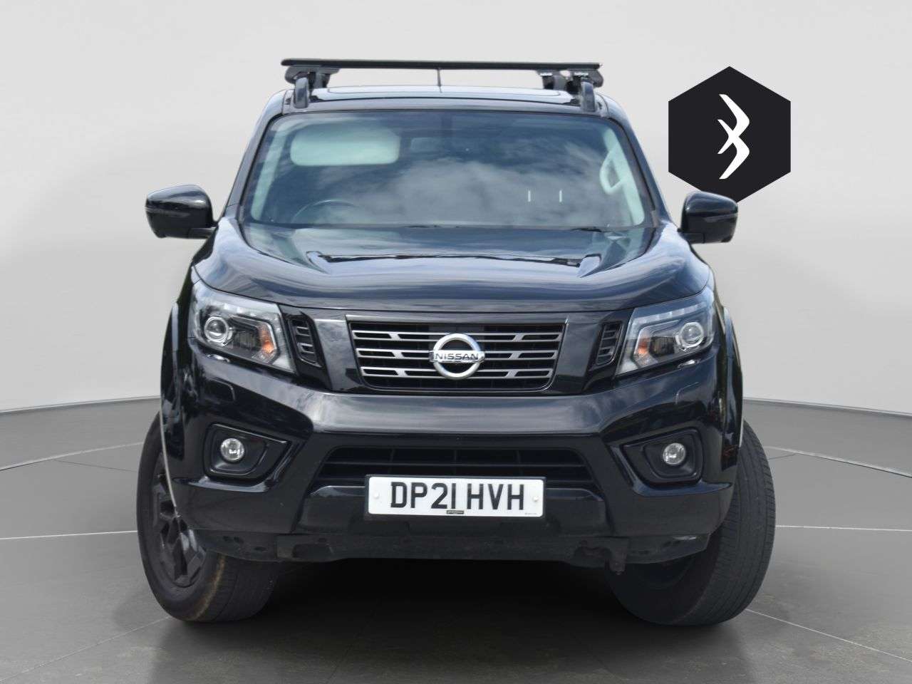 A 2021 NISSAN NAVARA 2.3 dCi N-Guard Pickup Double Cab 4dr Diesel Auto 4WD Euro 6 (190 ps) ***12 A 2021 NISSAN NAVARA 2.3 dCi N-Guard Pickup Double Cab 4dr Diesel Auto 4WD Euro 6 (190 ps) ***12