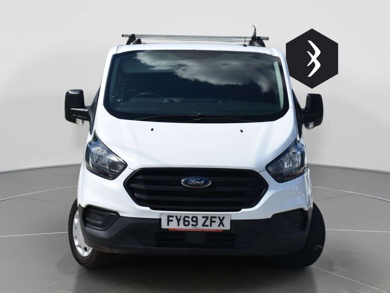 A 2019 FORD TRANSIT CUSTOM 2.0 300 EcoBlue Leader Crew Van Double Cab 5dr Diesel Manual L1 H1 Euro 6 ( A 2019 FORD TRANSIT CUSTOM 2.0 300 EcoBlue Leader Crew Van Double Cab 5dr Diesel Manual L1 H1 Euro 6 (