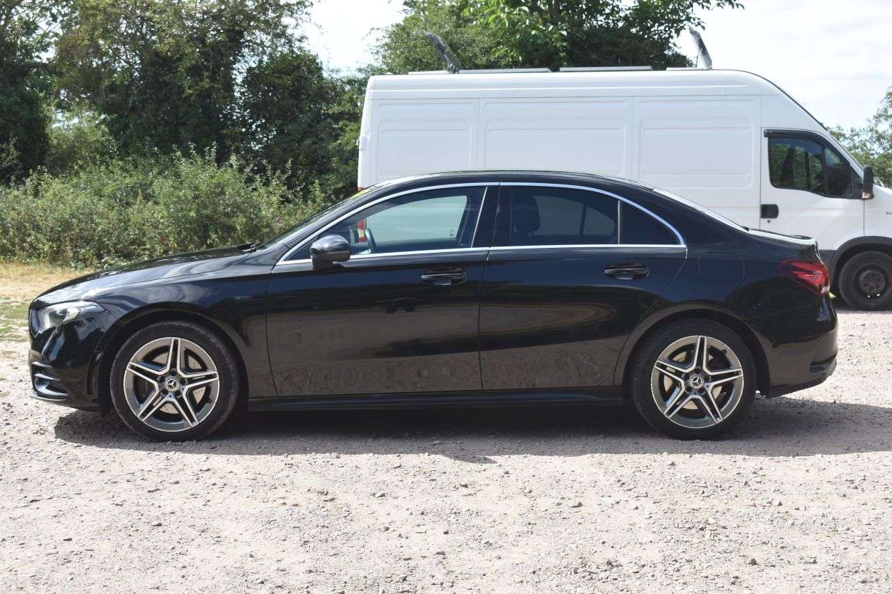 2020 MERCEDES-BENZ A CLASS 2020 MERCEDES-BENZ A CLASS