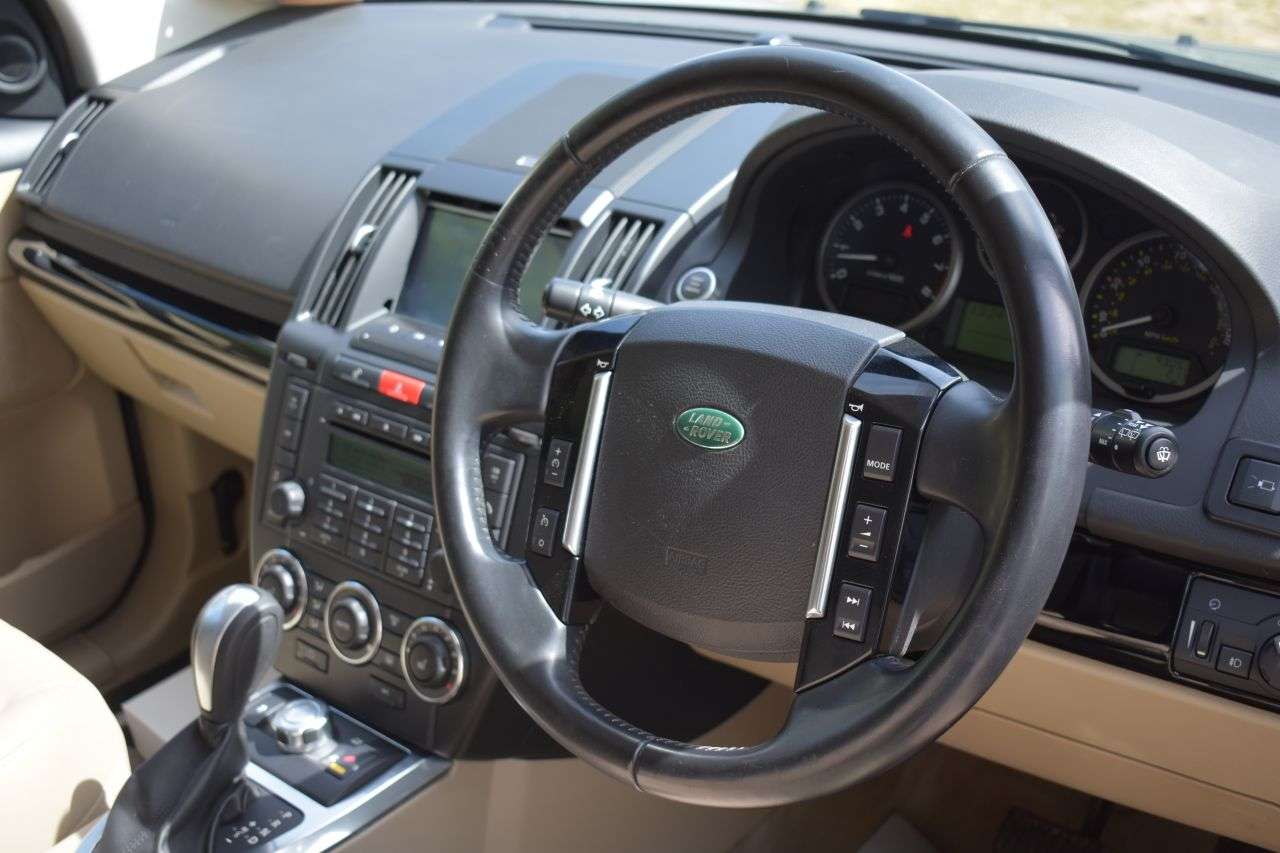 2011 LAND ROVER FREELANDER 2 2011 LAND ROVER FREELANDER 2