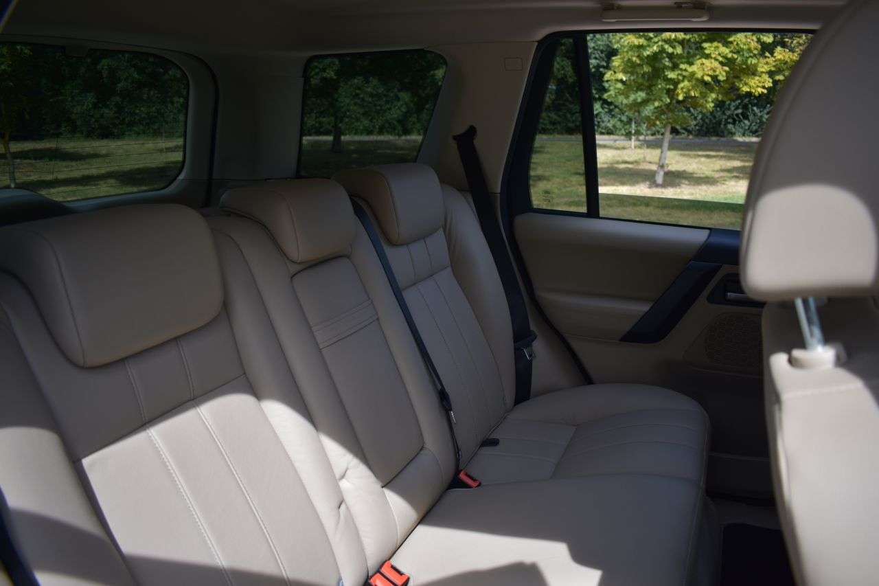 2011 LAND ROVER FREELANDER 2 2011 LAND ROVER FREELANDER 2