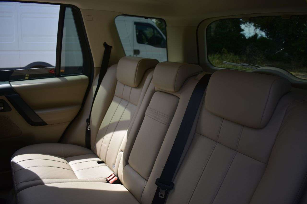 2011 LAND ROVER FREELANDER 2 2011 LAND ROVER FREELANDER 2