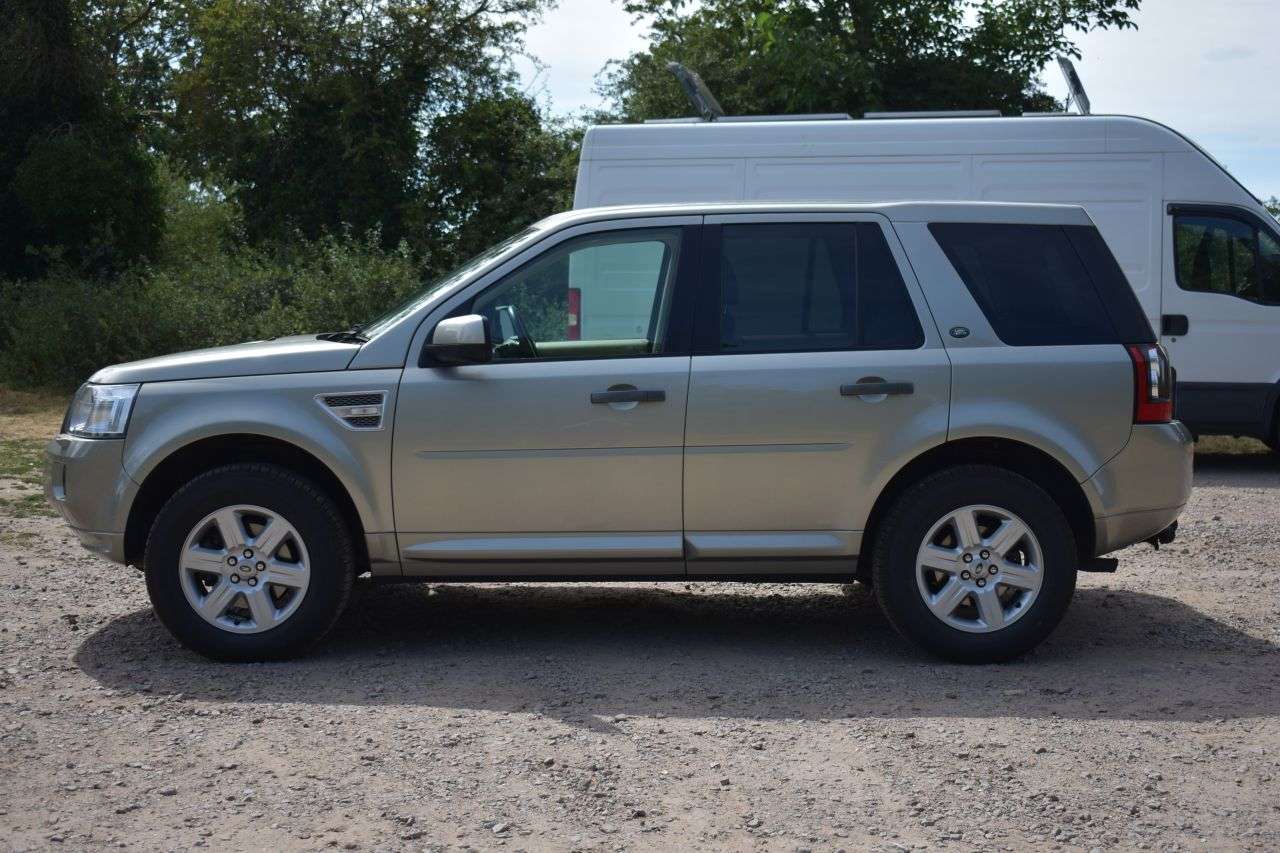 2011 LAND ROVER FREELANDER 2 2011 LAND ROVER FREELANDER 2