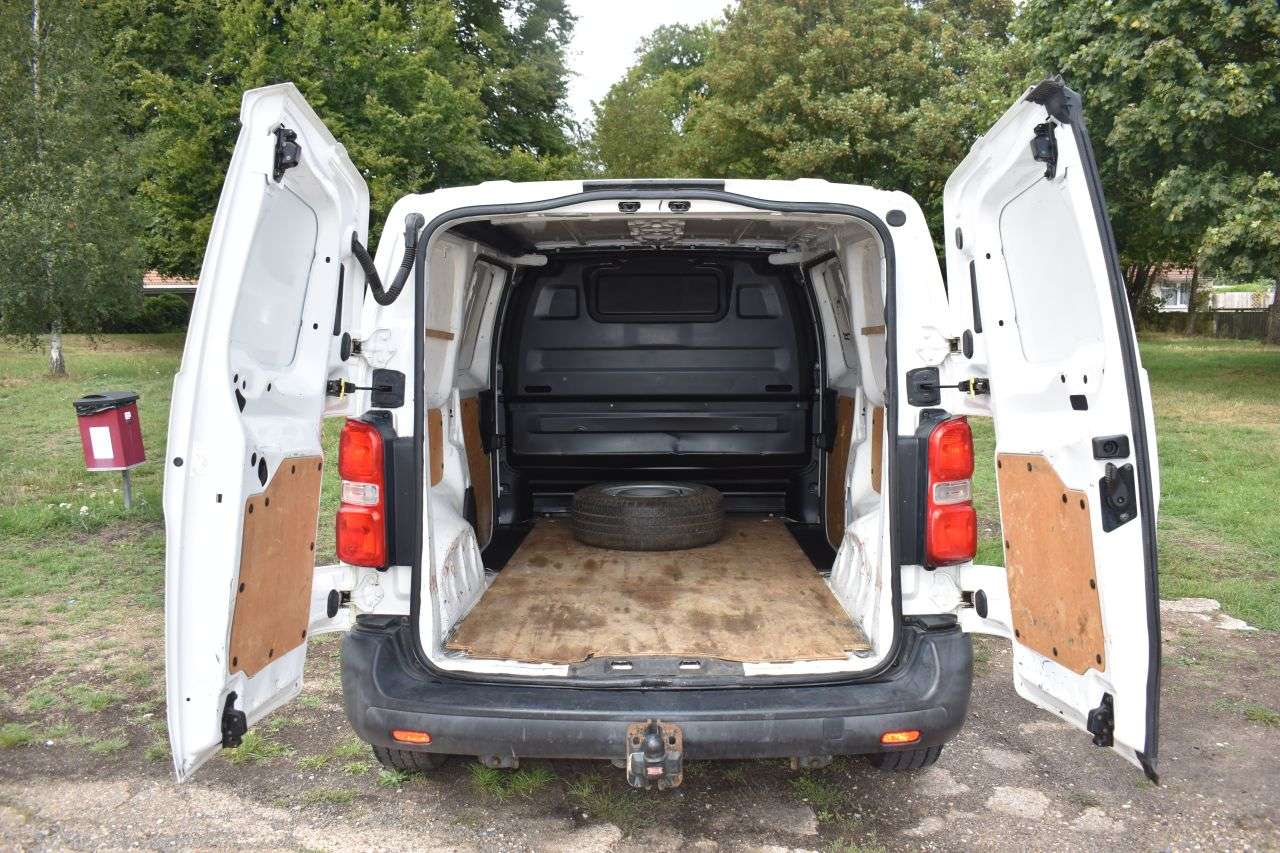 2017 TOYOTA PROACE 2017 TOYOTA PROACE