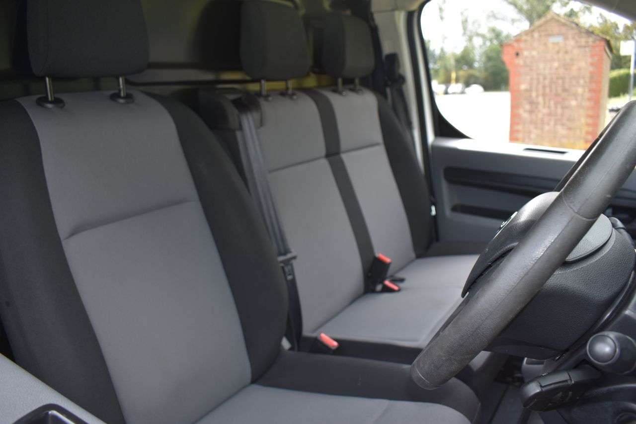 2017 TOYOTA PROACE 2017 TOYOTA PROACE