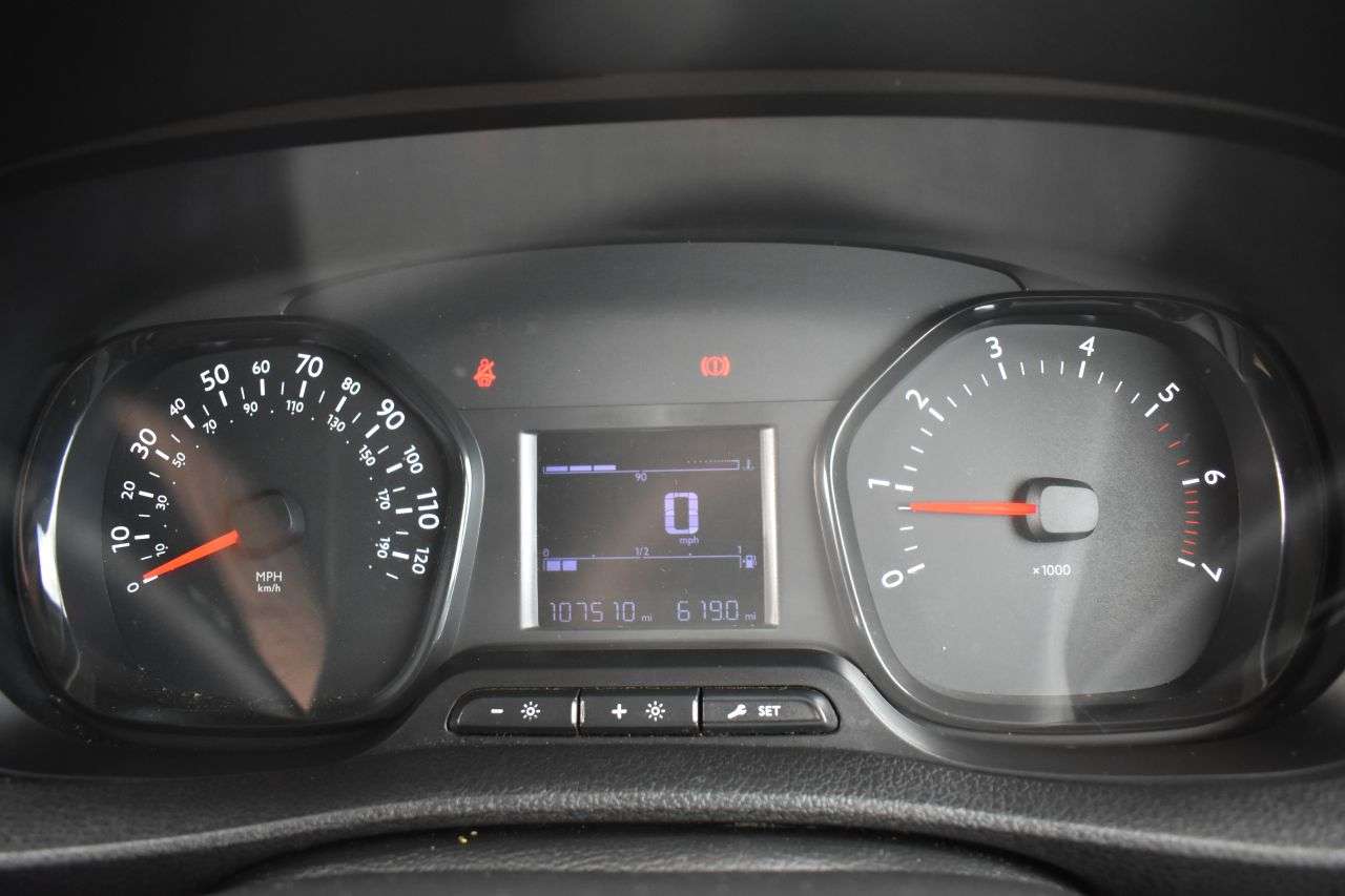 2017 TOYOTA PROACE 2017 TOYOTA PROACE