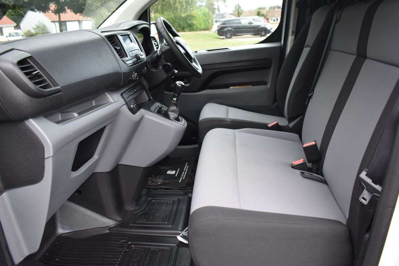 2017 TOYOTA PROACE 2017 TOYOTA PROACE