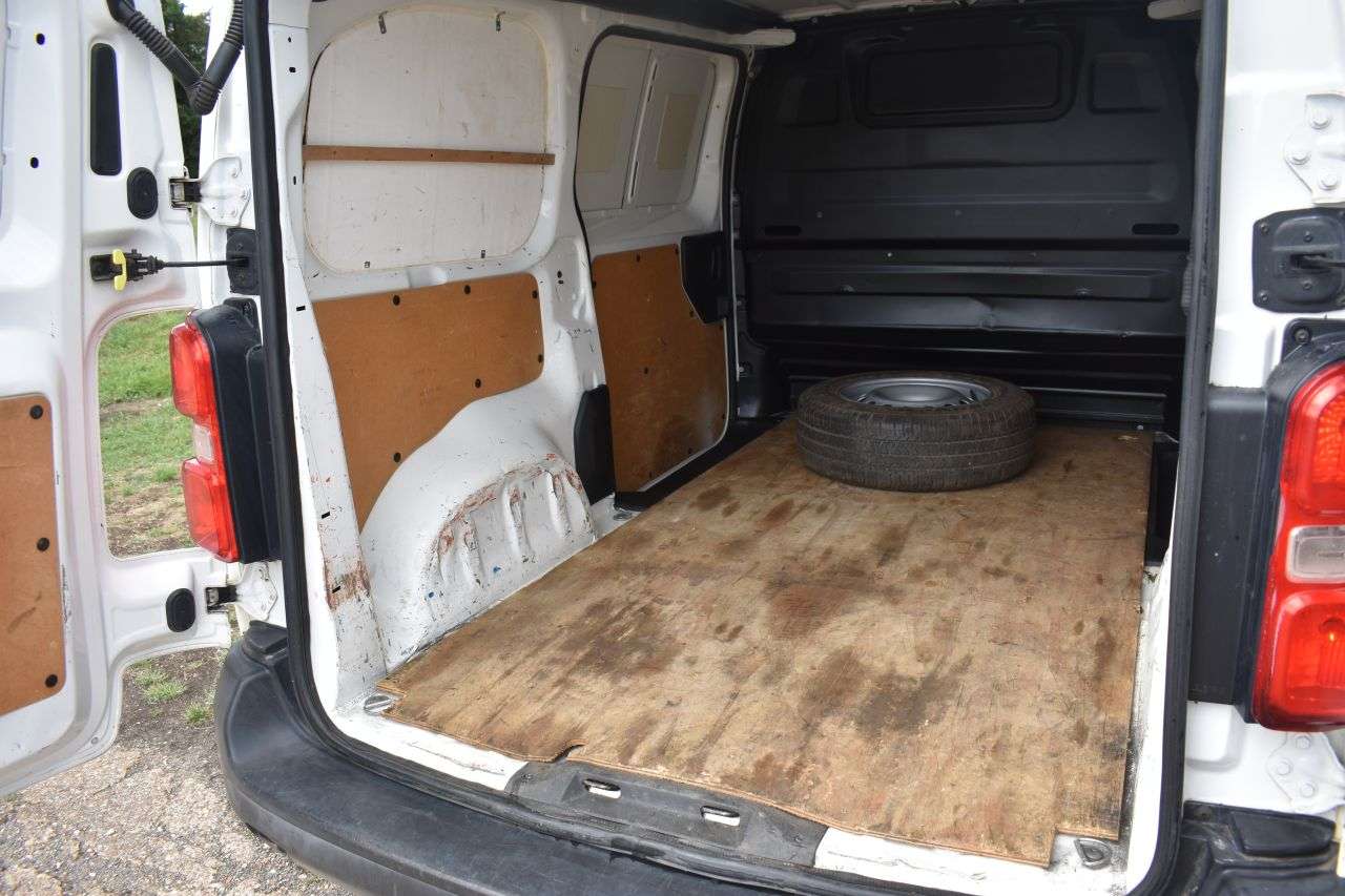 2017 TOYOTA PROACE 2017 TOYOTA PROACE