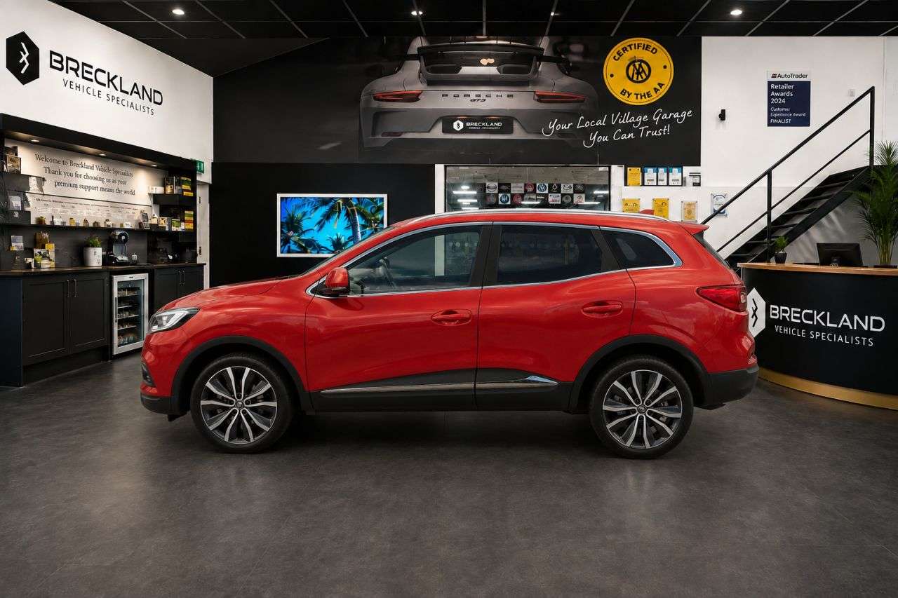 A 2019 RENAULT KADJAR ICONIC TCE A 2019 RENAULT KADJAR ICONIC TCE