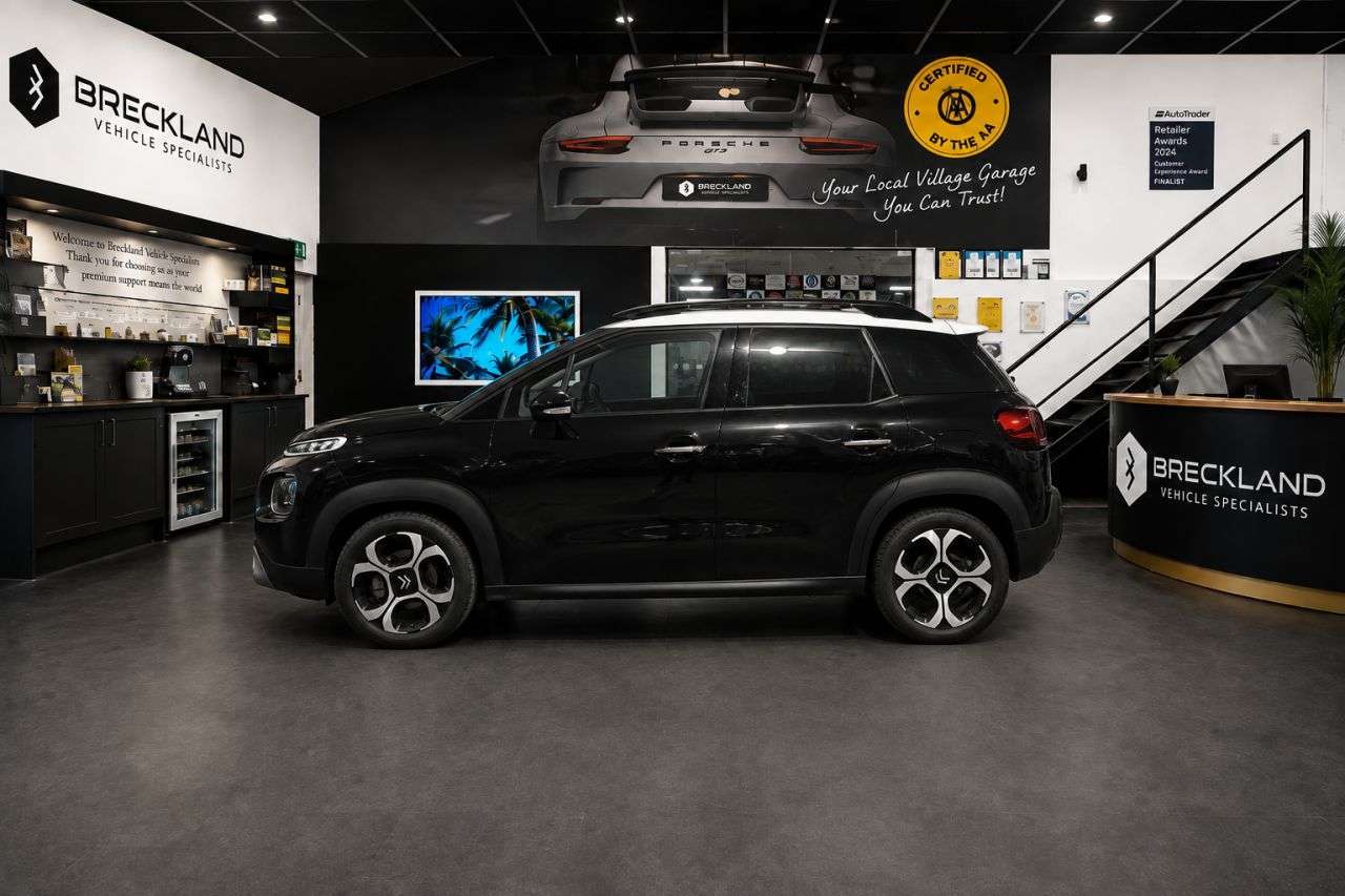 A 2018 CITROEN C3 AIRCROSS 1.6 BlueHDi Flair SUV 5dr Diesel Manual Euro 6 (s/s) (120 ps) ***LOW MILEAG A 2018 CITROEN C3 AIRCROSS 1.6 BlueHDi Flair SUV 5dr Diesel Manual Euro 6 (s/s) (120 ps) ***LOW MILEAG