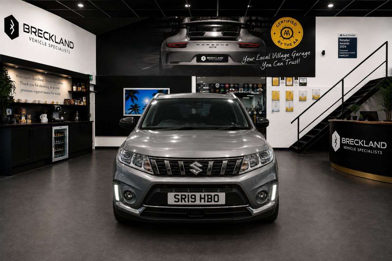 A 2019 SUZUKI VITARA 1.0 Boosterjet SZ-T SUV 5dr Petrol Manual ALLGRIP Euro 6 (s/s) (111 ps) *** A 2019 SUZUKI VITARA 1.0 Boosterjet SZ-T SUV 5dr Petrol Manual ALLGRIP Euro 6 (s/s) (111 ps) ***