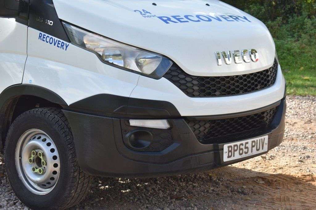 A 2016 IVECO DAILY 35S11 A 2016 IVECO DAILY 35S11