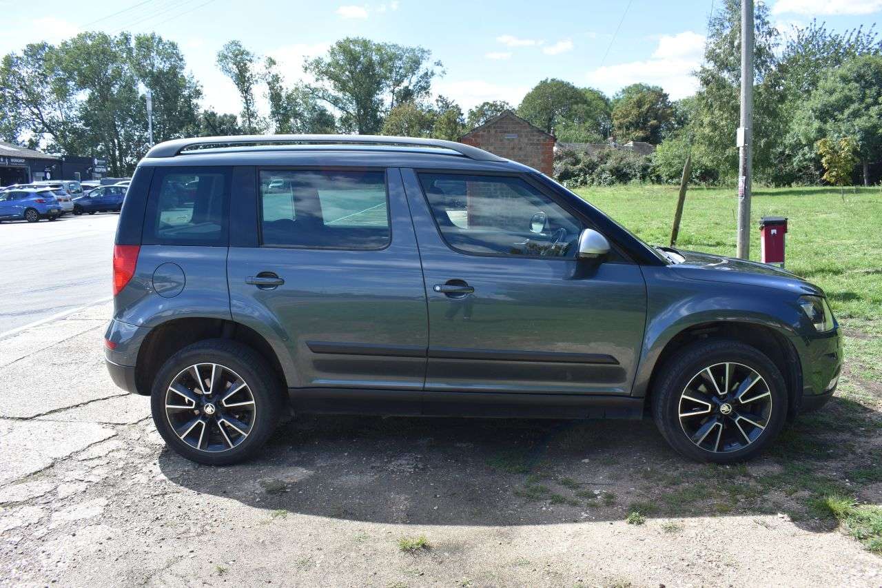 2015 SKODA YETI 2015 SKODA YETI