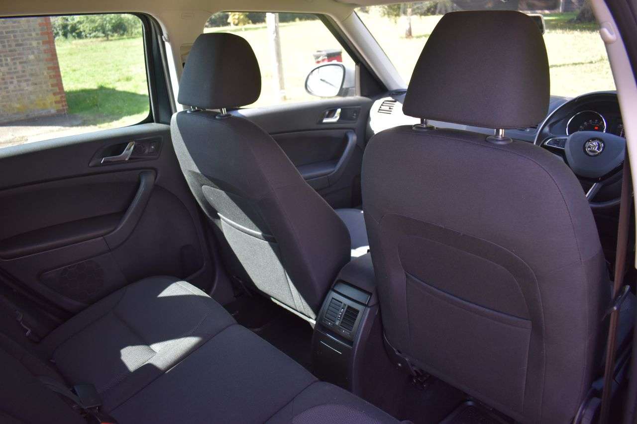 2015 SKODA YETI 2015 SKODA YETI