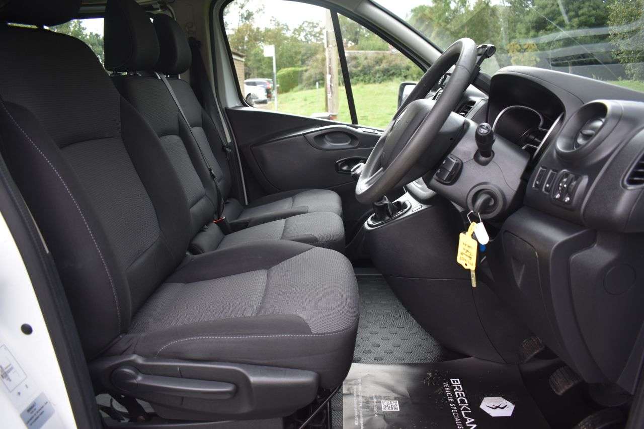 2021 RENAULT TRAFIC 2021 RENAULT TRAFIC