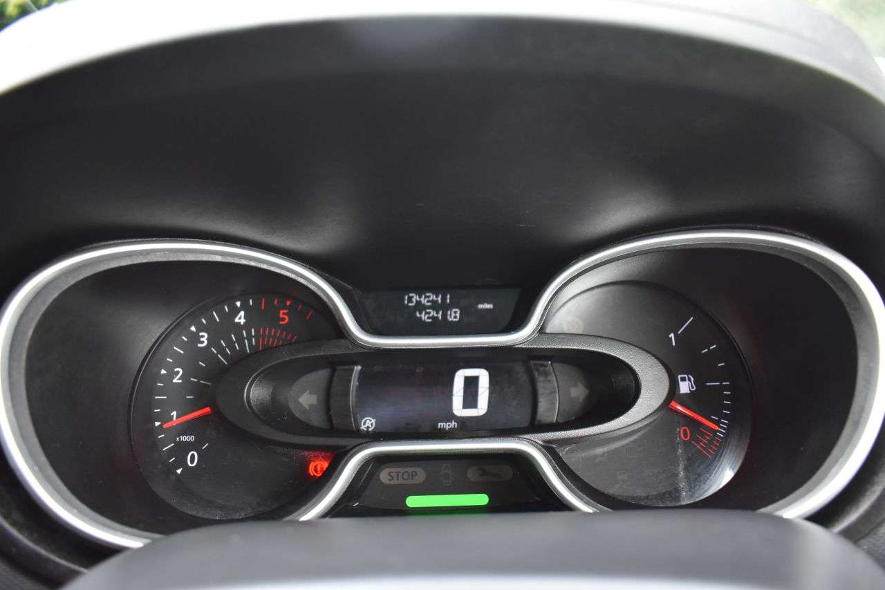 2021 RENAULT TRAFIC 2021 RENAULT TRAFIC