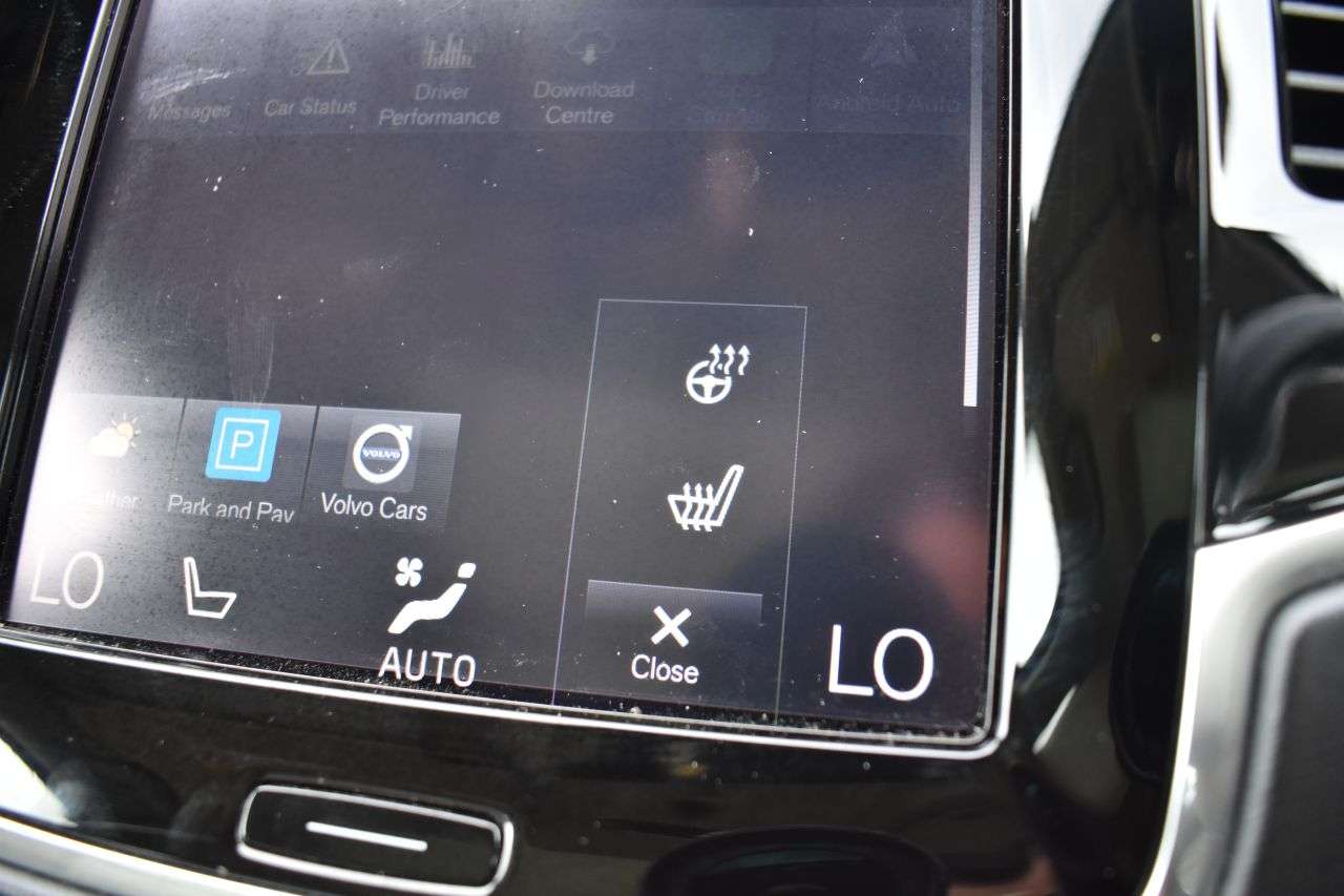 2016 VOLVO XC90 2016 VOLVO XC90