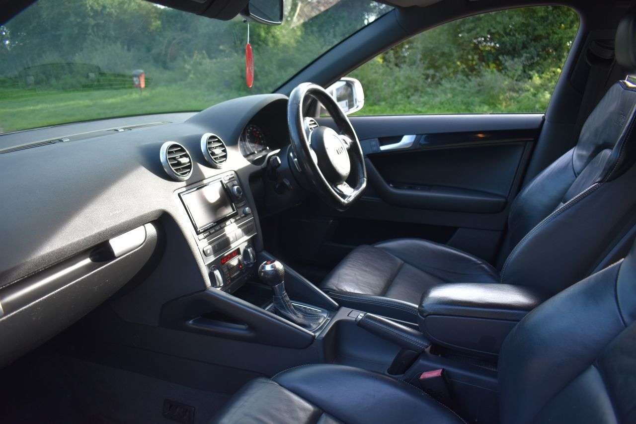 2011 AUDI RS3 2011 AUDI RS3