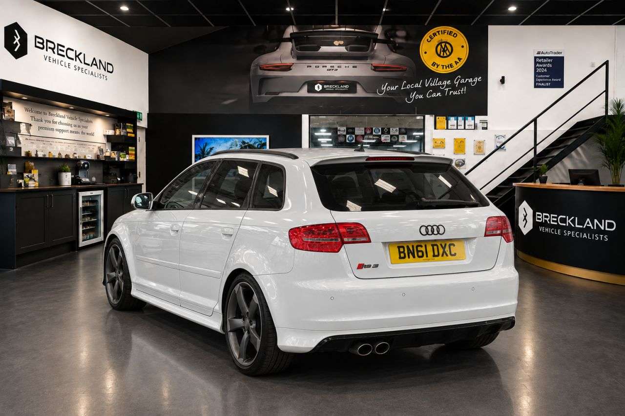 2011 AUDI RS3 2011 AUDI RS3