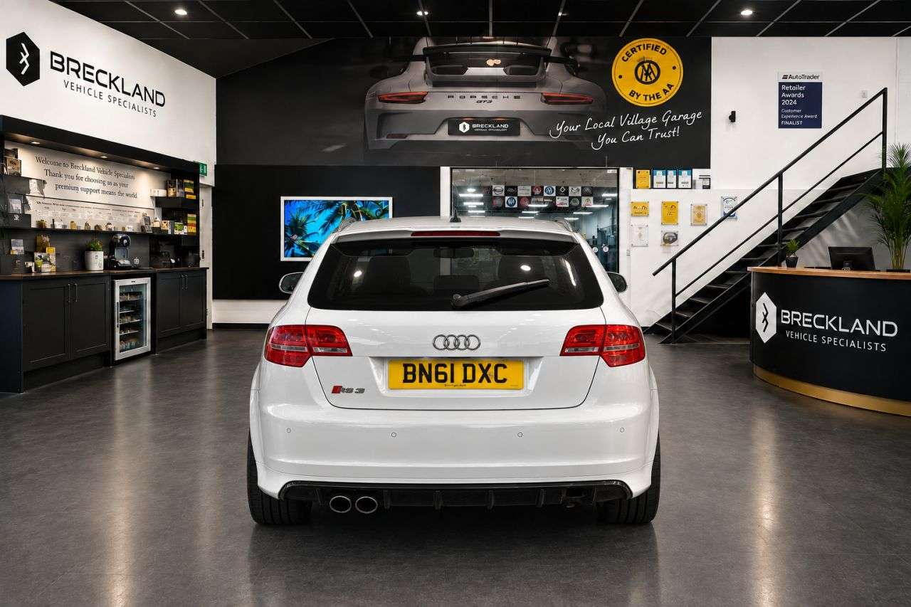 2011 AUDI RS3 2011 AUDI RS3