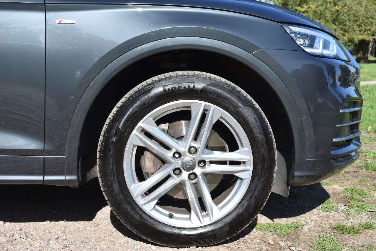 2017 AUDI Q5 2017 AUDI Q5