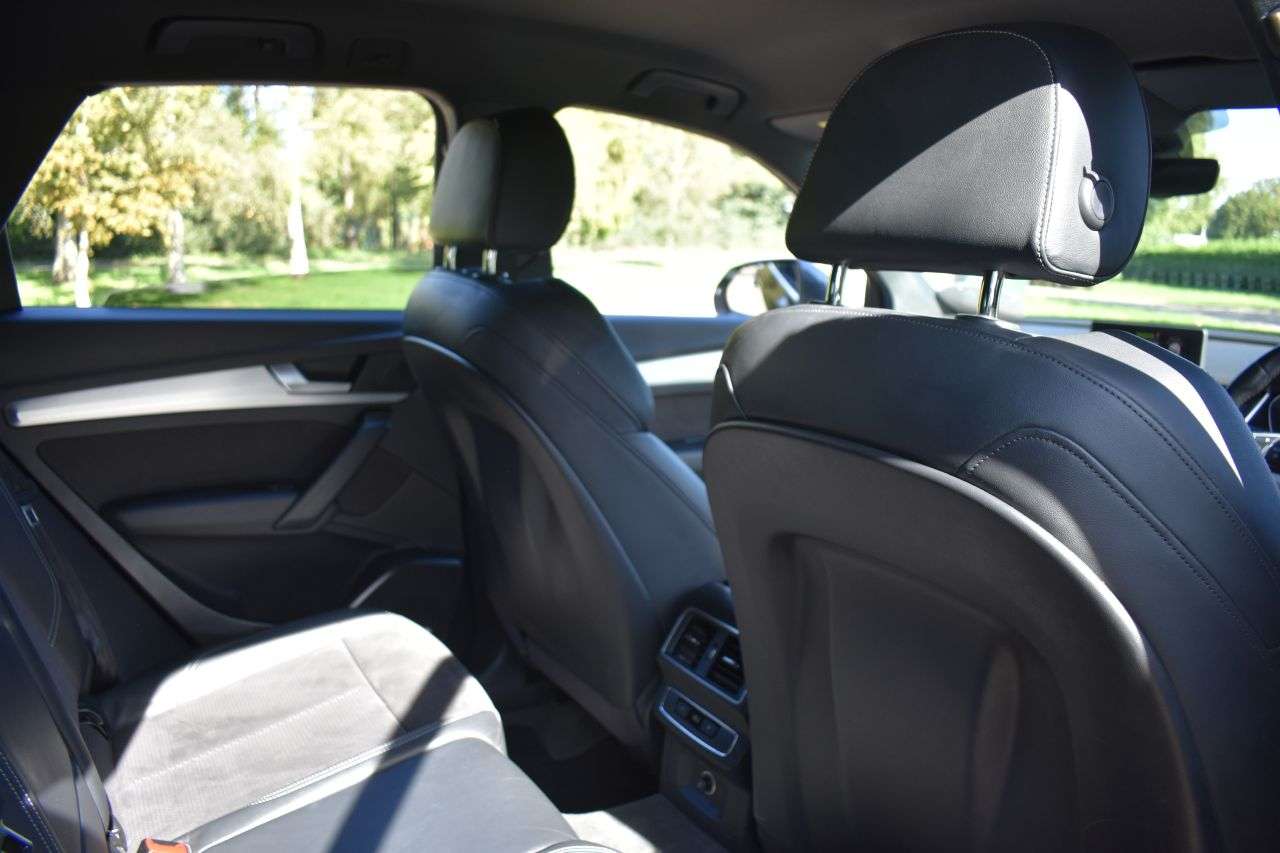 2017 AUDI Q5 2017 AUDI Q5