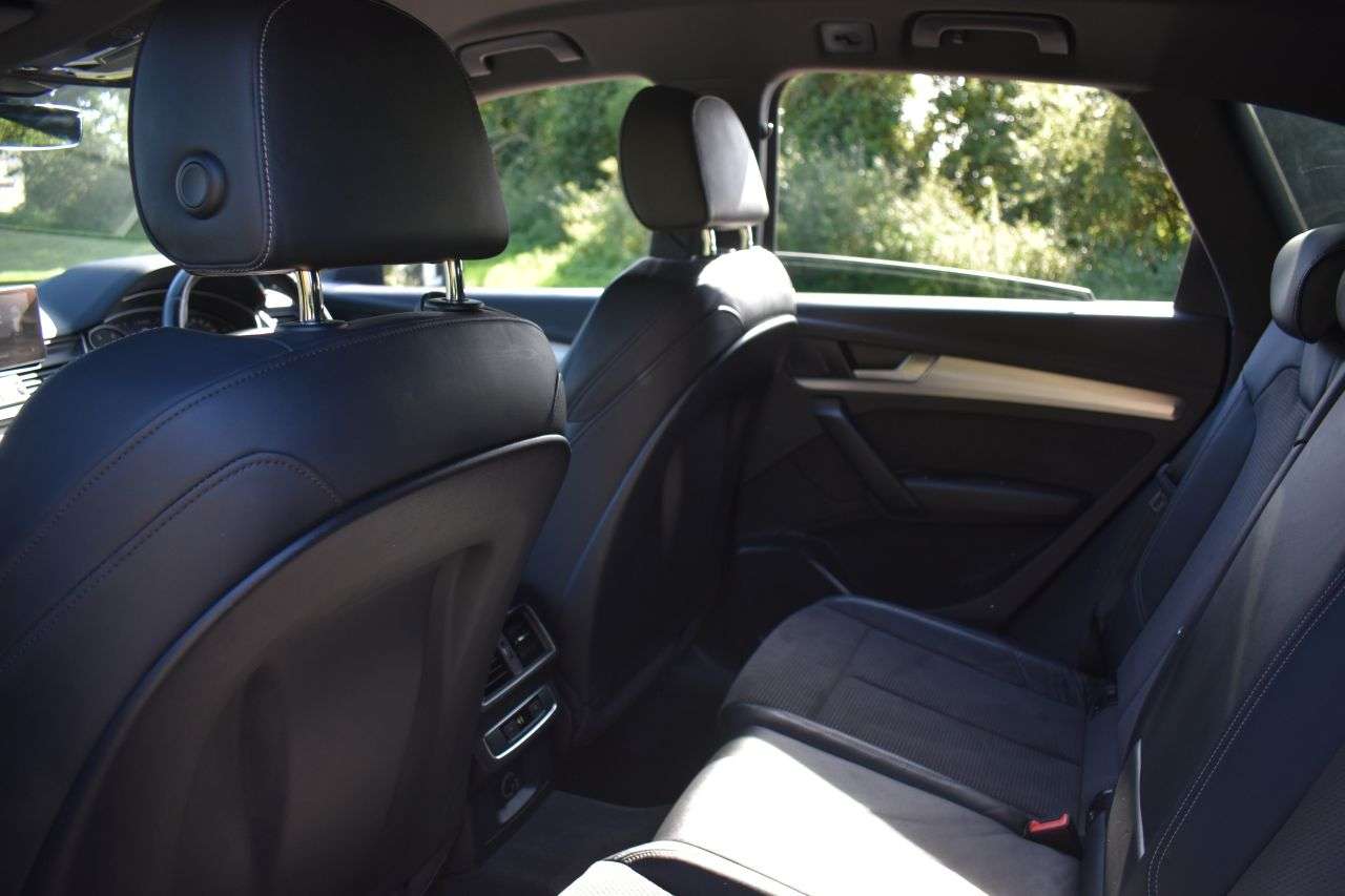 2017 AUDI Q5 2017 AUDI Q5