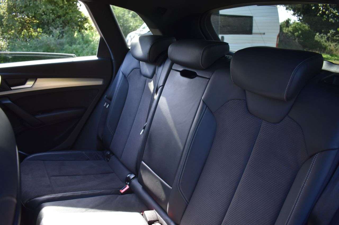 2017 AUDI Q5 2017 AUDI Q5