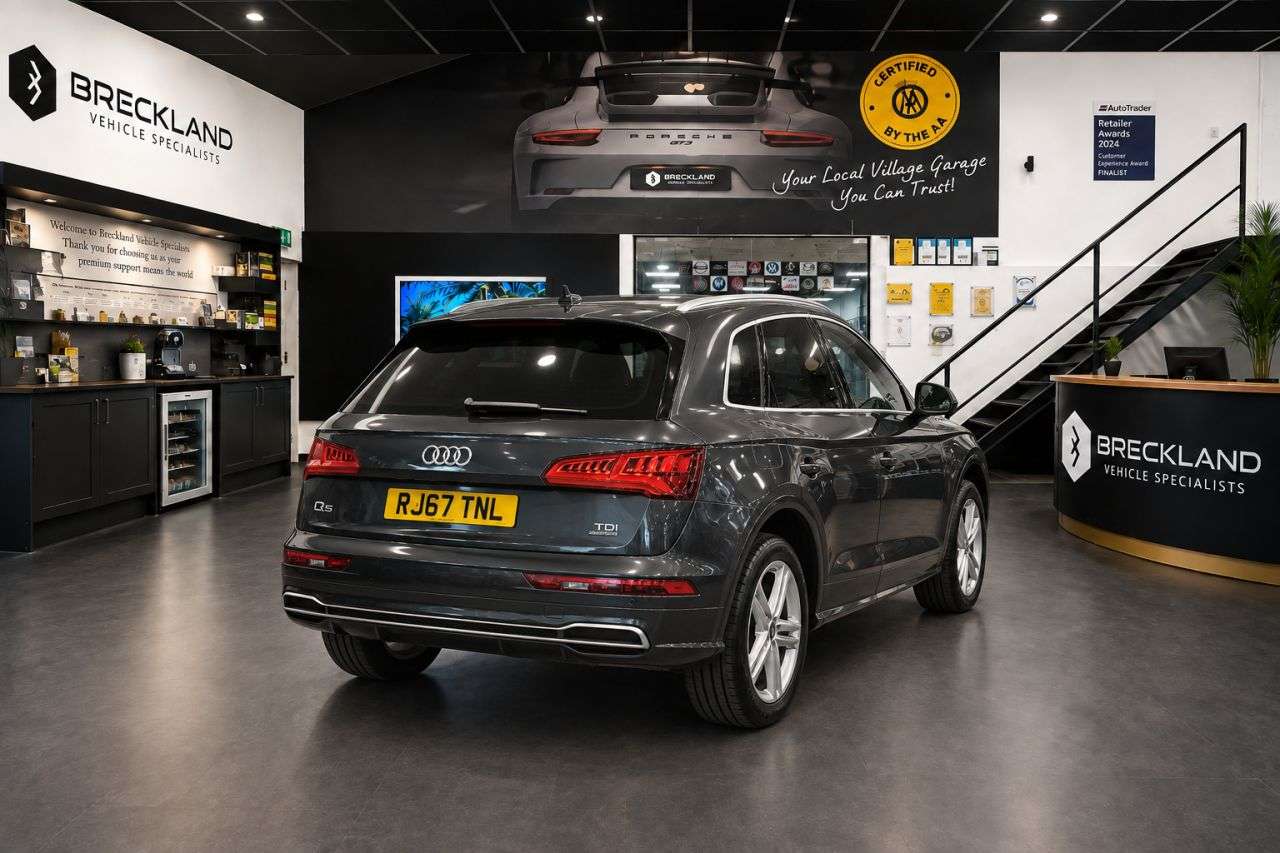 2017 AUDI Q5 2017 AUDI Q5