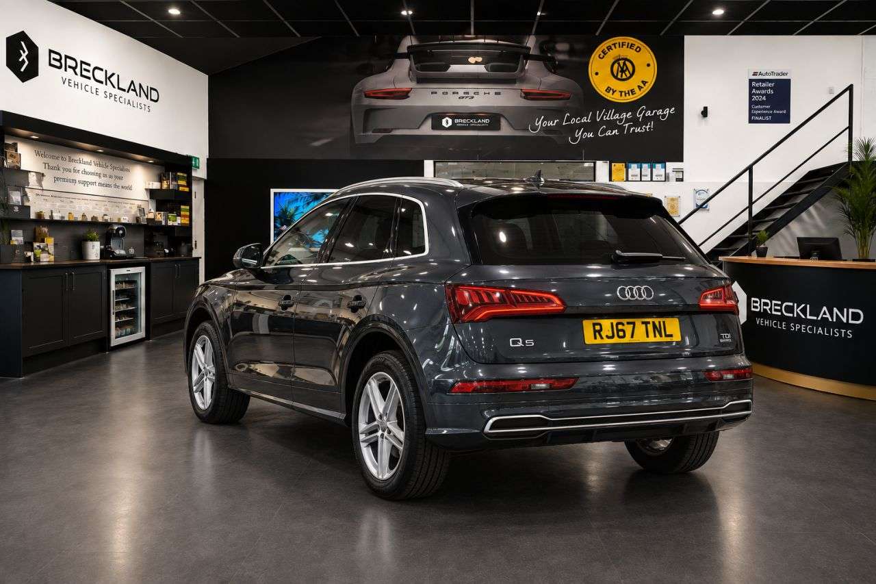 2017 AUDI Q5 2017 AUDI Q5