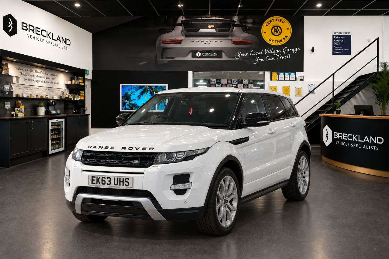 A 2013 LAND ROVER RANGE ROVER EVOQUE 2.2 SD4 Dynamic SUV 5dr Diesel Auto 4WD Euro 5 (s/s) (190 ps) ***128 AA CHE A 2013 LAND ROVER RANGE ROVER EVOQUE 2.2 SD4 Dynamic SUV 5dr Diesel Auto 4WD Euro 5 (s/s) (190 ps) ***128 AA CHE