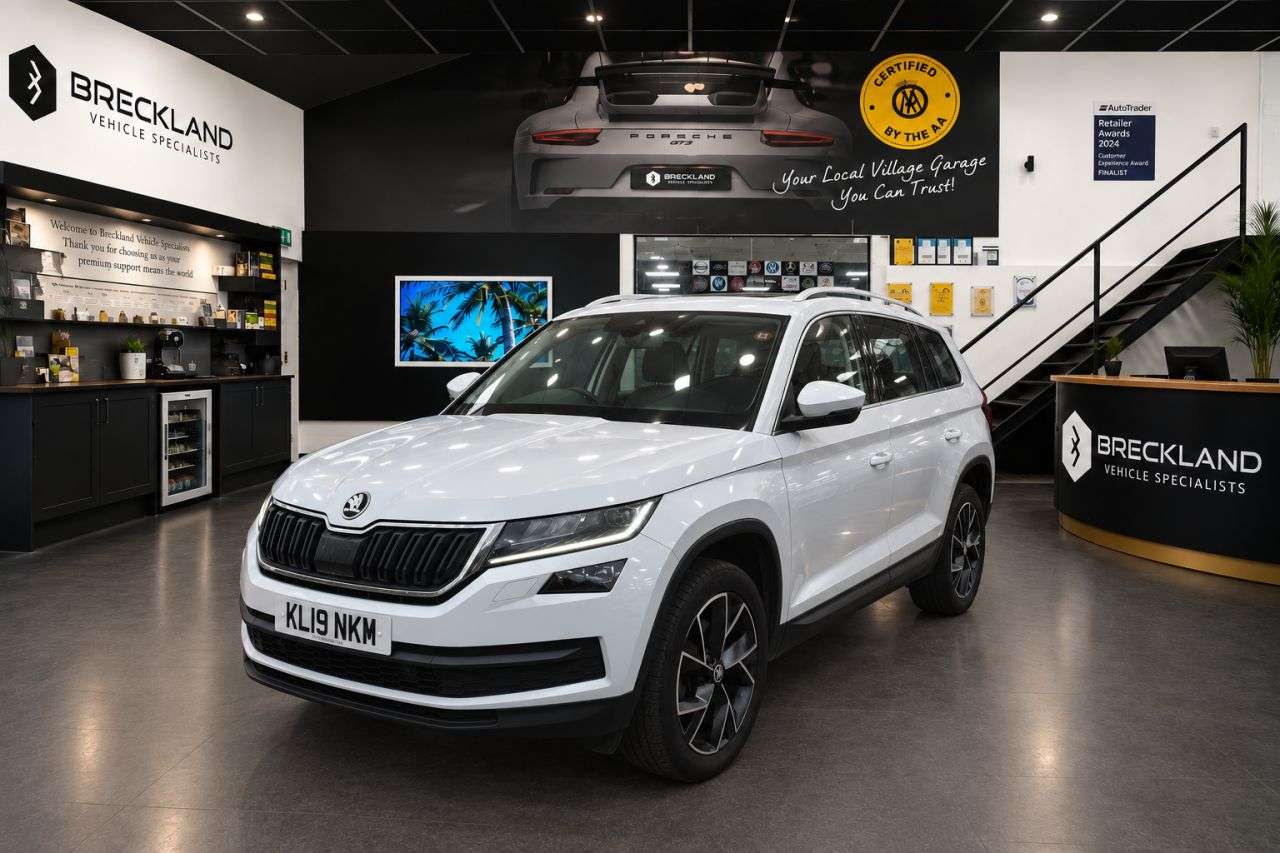 A 2019 SKODA KODIAQ 2.0 TDI Edition SUV 5dr Diesel DSG 4WD Euro 6 (s/s) (7 Seat) (150 ps) ***12 A 2019 SKODA KODIAQ 2.0 TDI Edition SUV 5dr Diesel DSG 4WD Euro 6 (s/s) (7 Seat) (150 ps) ***12