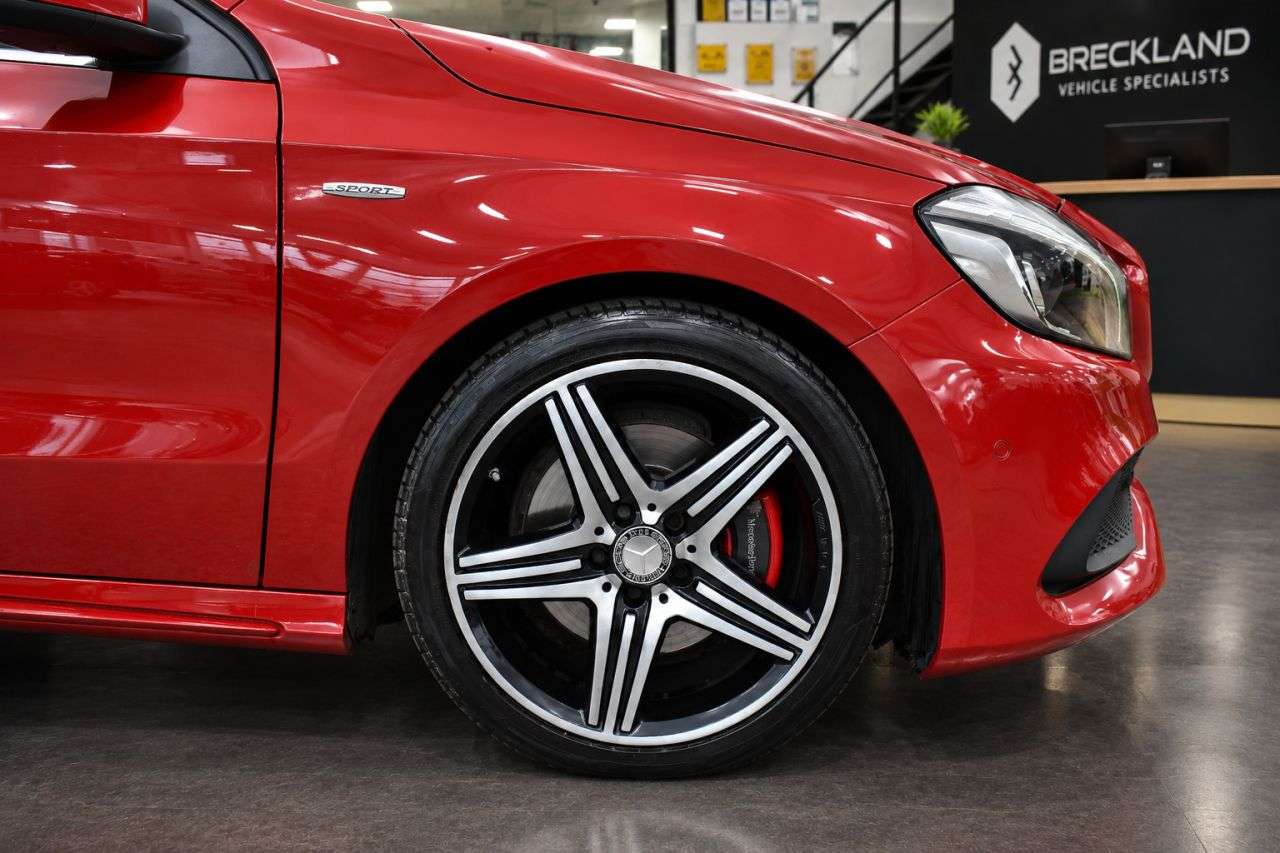 A 2017 MERCEDES-BENZ A CLASS 2.0 A250 AMG (Premium) Hatchback 5dr Petrol Manual Euro 6 (s/s) (218 ps) ** A 2017 MERCEDES-BENZ A CLASS 2.0 A250 AMG (Premium) Hatchback 5dr Petrol Manual Euro 6 (s/s) (218 ps) **