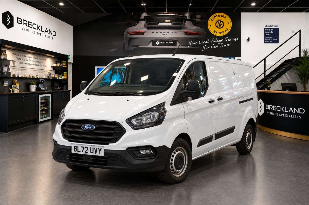 A 2023 FORD TRANSIT CUSTOM 2.0 300 EcoBlue Leader Panel Van 5dr Diesel Manual L2 H1 Euro 6 (s/s) (105 A 2023 FORD TRANSIT CUSTOM 2.0 300 EcoBlue Leader Panel Van 5dr Diesel Manual L2 H1 Euro 6 (s/s) (105