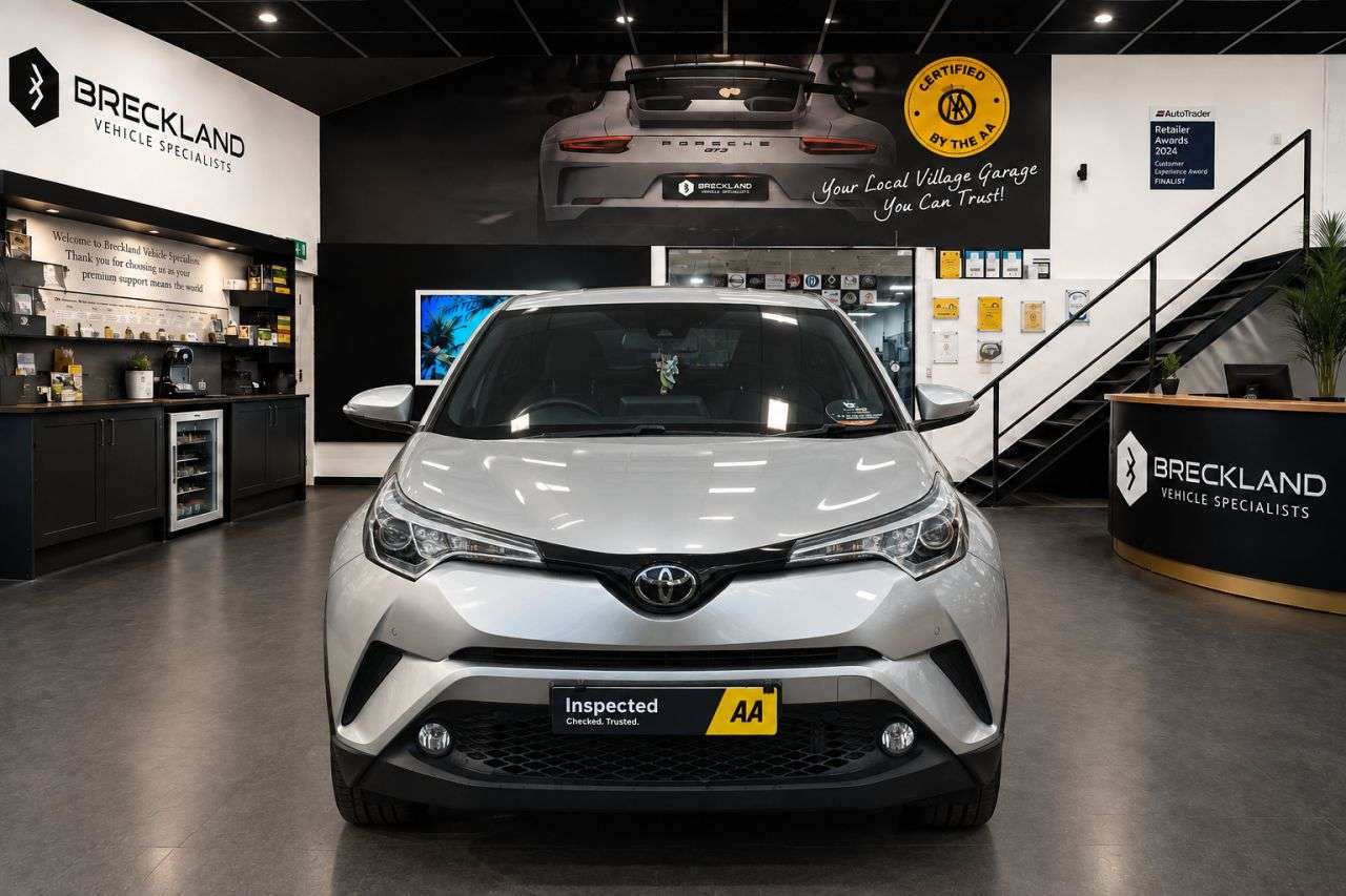 A 2017 TOYOTA C-HR 1.2 VVT-i Excel SUV 5dr Petrol Manual Euro 6 (s/s) (115 ps) ***128 AA POINT A 2017 TOYOTA C-HR 1.2 VVT-i Excel SUV 5dr Petrol Manual Euro 6 (s/s) (115 ps) ***128 AA POINT