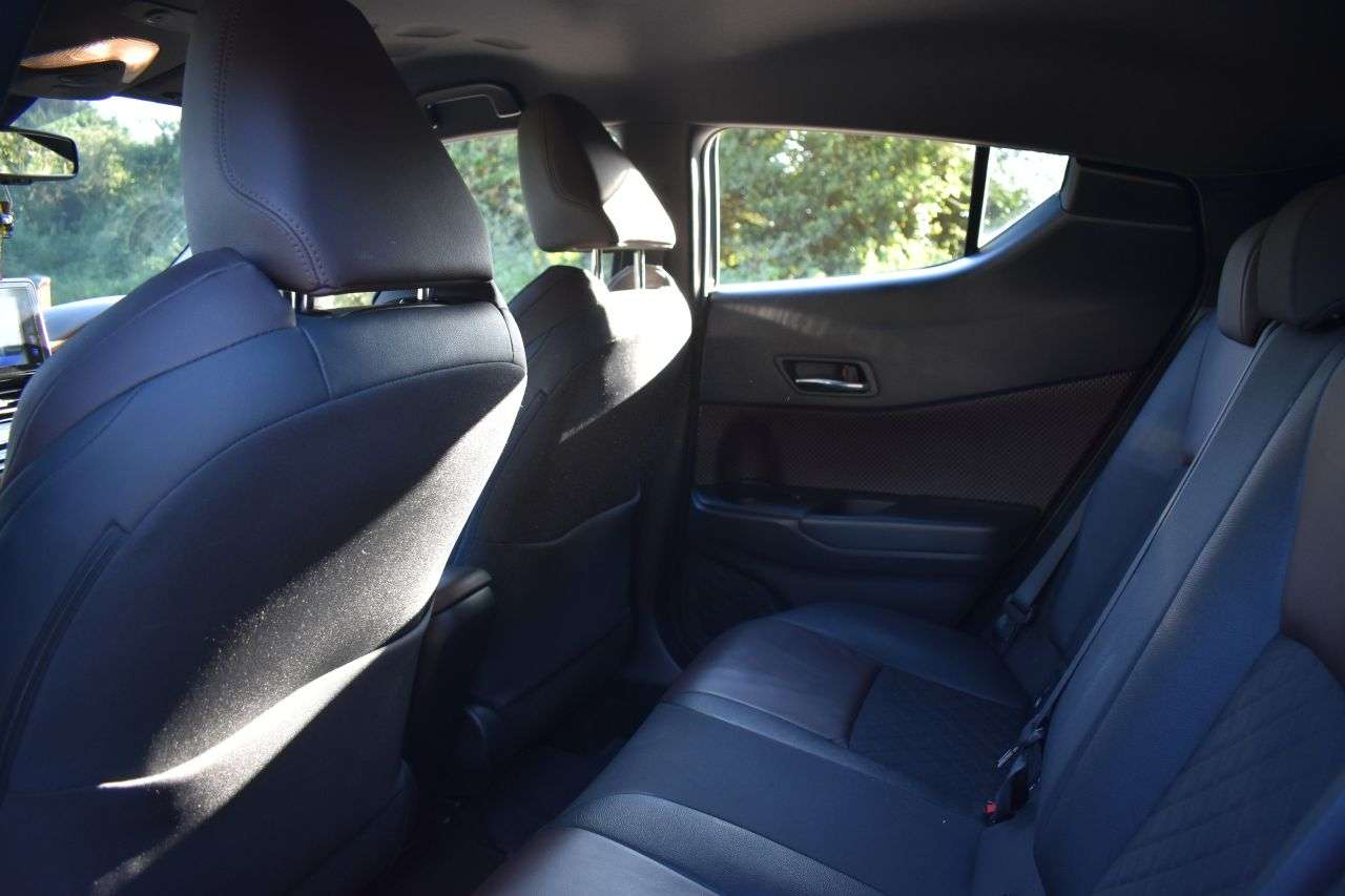 2017 TOYOTA C-HR 2017 TOYOTA C-HR