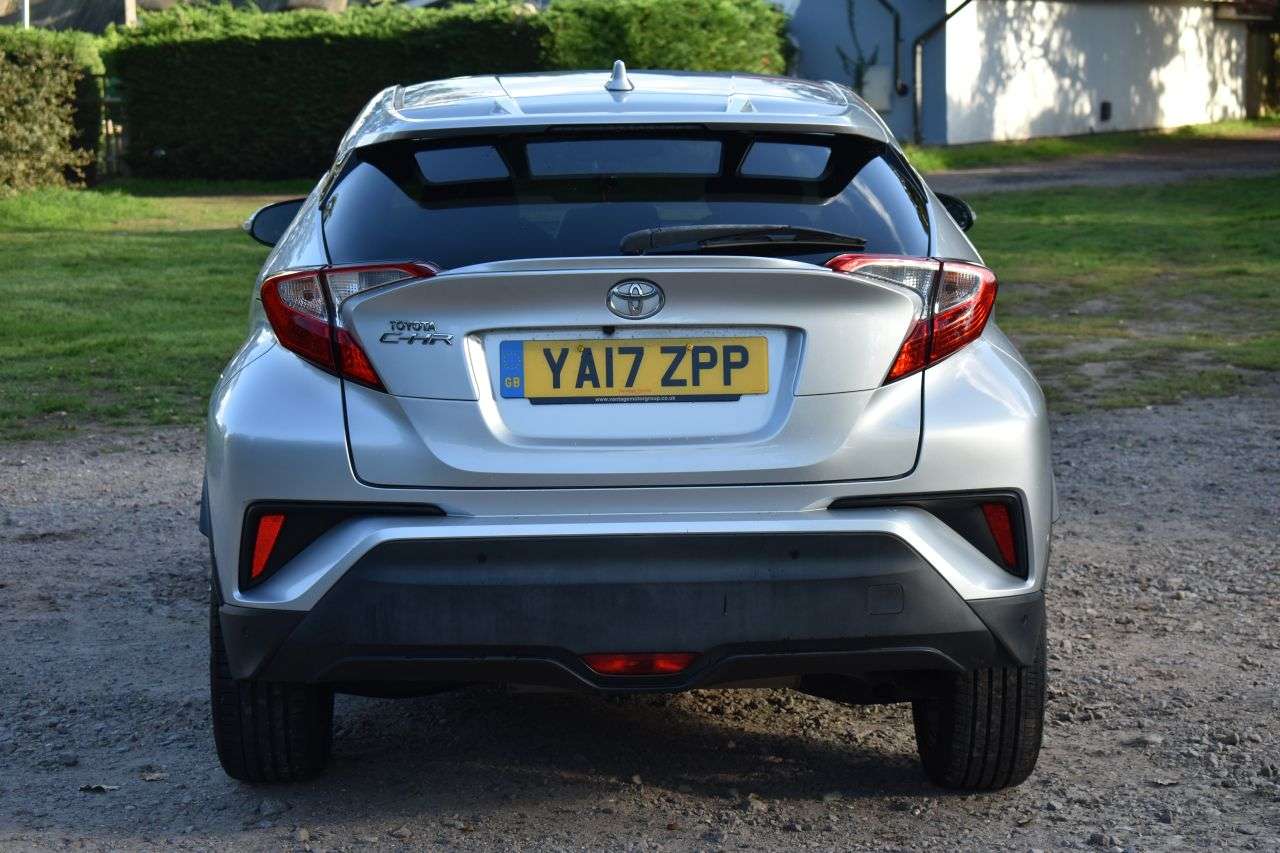 2017 TOYOTA C-HR 2017 TOYOTA C-HR