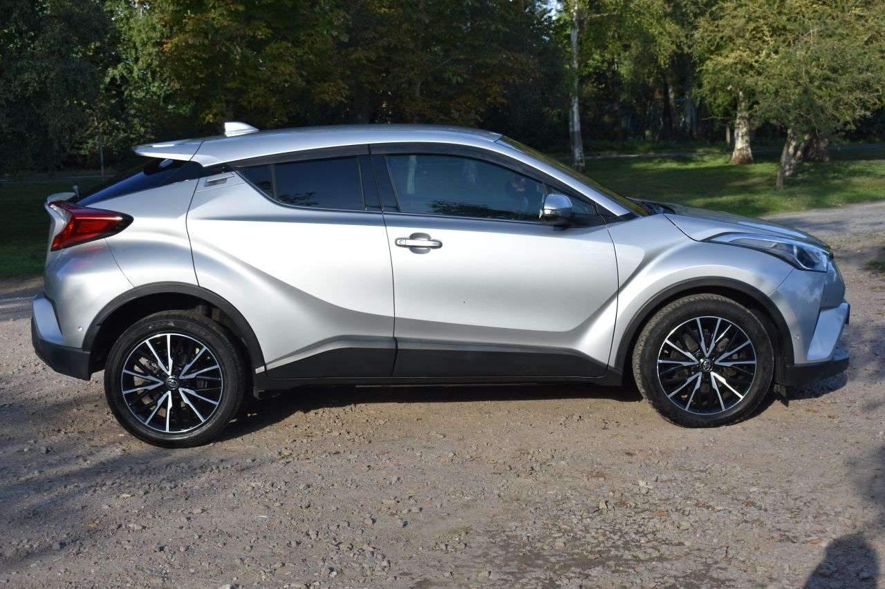 2017 TOYOTA C-HR 2017 TOYOTA C-HR