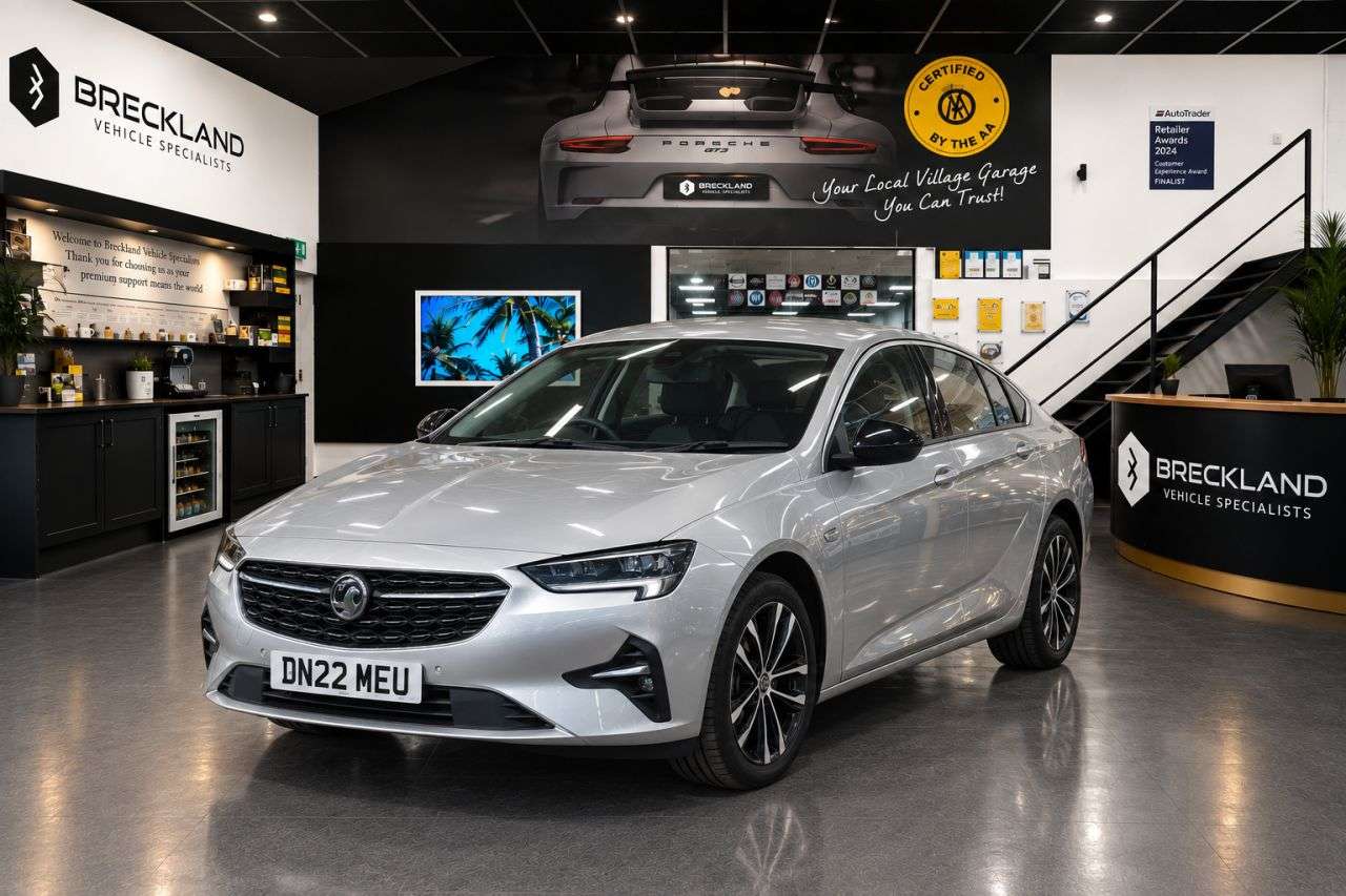 A 2022 VAUXHALL INSIGNIA 1.5 Turbo D Design Grand Sport 5dr Diesel Manual Euro 6 (s/s) (122 ps) ***L A 2022 VAUXHALL INSIGNIA 1.5 Turbo D Design Grand Sport 5dr Diesel Manual Euro 6 (s/s) (122 ps) ***L
