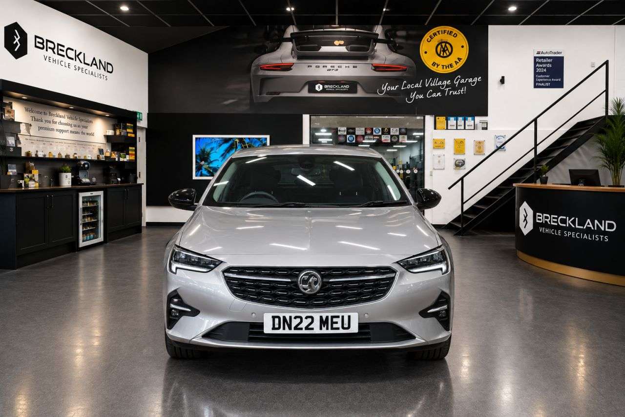 A 2022 VAUXHALL INSIGNIA 1.5 Turbo D Design Grand Sport 5dr Diesel Manual Euro 6 (s/s) (122 ps) ***L A 2022 VAUXHALL INSIGNIA 1.5 Turbo D Design Grand Sport 5dr Diesel Manual Euro 6 (s/s) (122 ps) ***L
