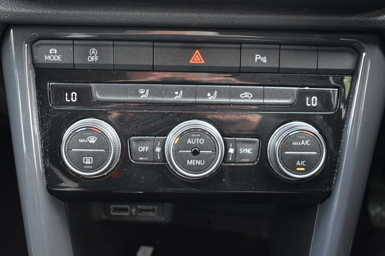2019 VOLKSWAGEN T-ROC 2019 VOLKSWAGEN T-ROC