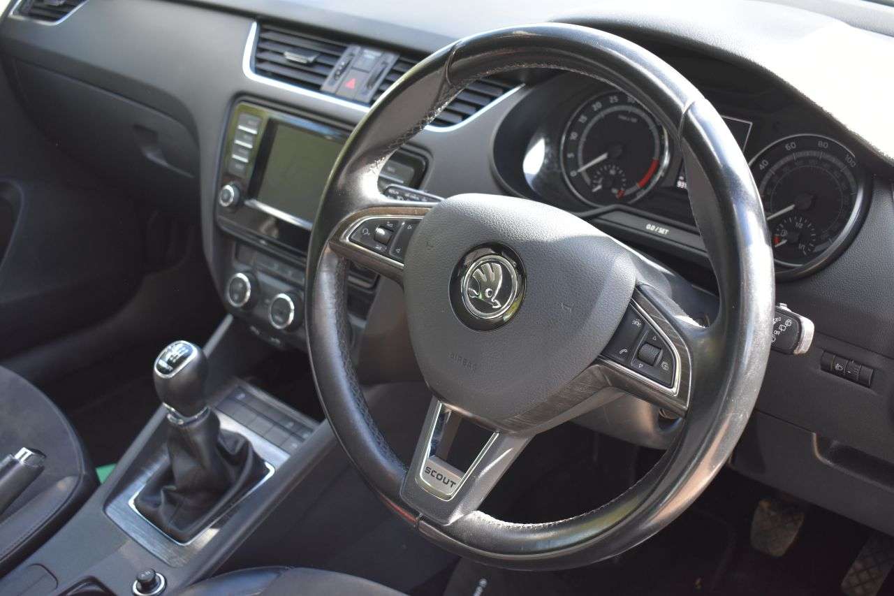 2015 SKODA OCTAVIA 2015 SKODA OCTAVIA
